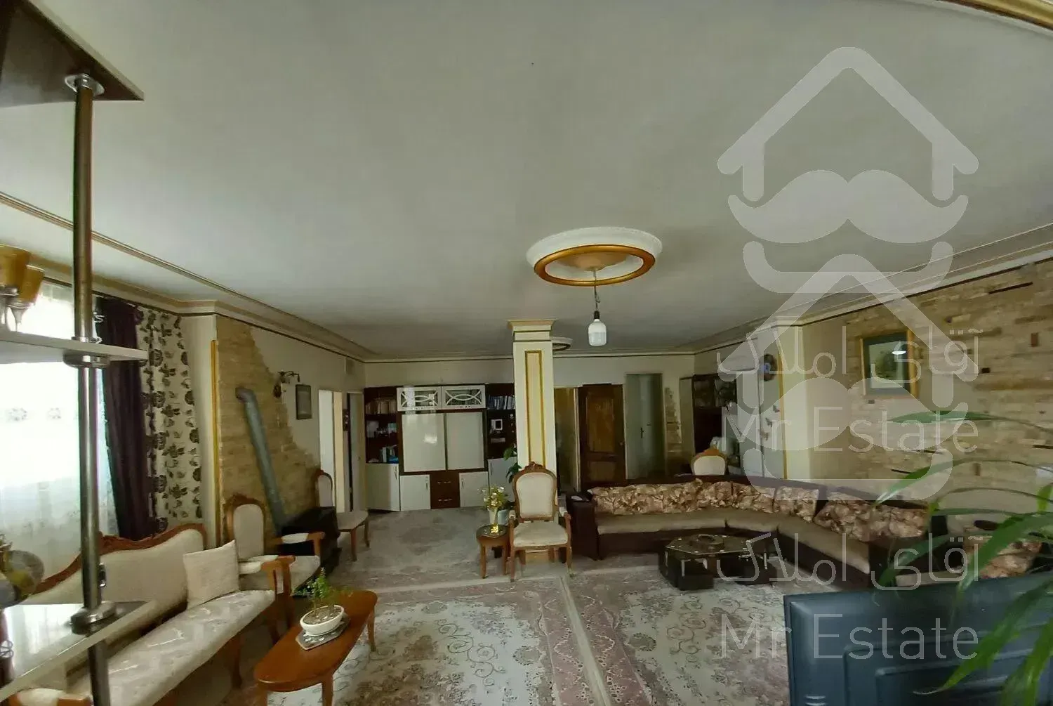 اپارتمان ۱۰۰متری طبقه دوم با پارکینگ اختصاصی