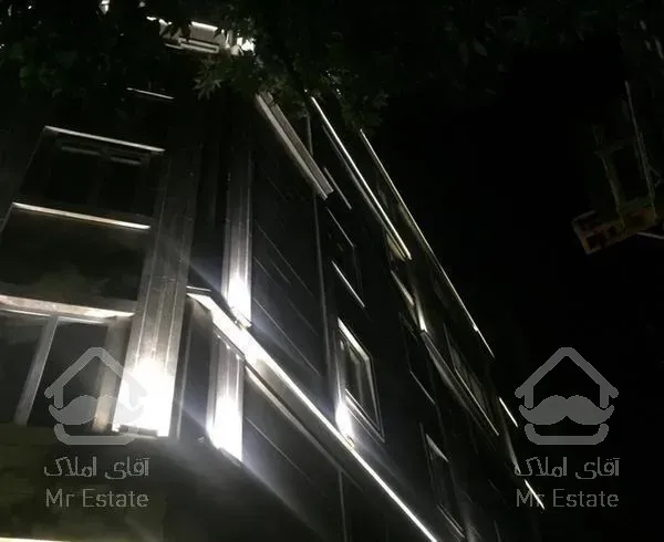 ١٤٠ متر تک واحدی طبقه آخر