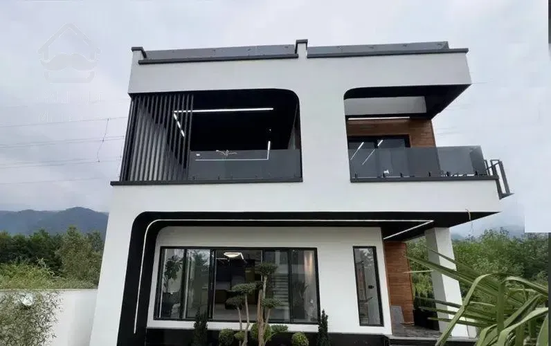 300 متر ویلای مدرن شهرکی چلندر زیبا