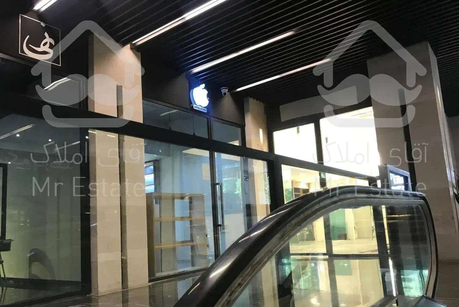 فروش مغازه ۱۳متر/ با ملکیت و ۱پارکینگ اقدسیه