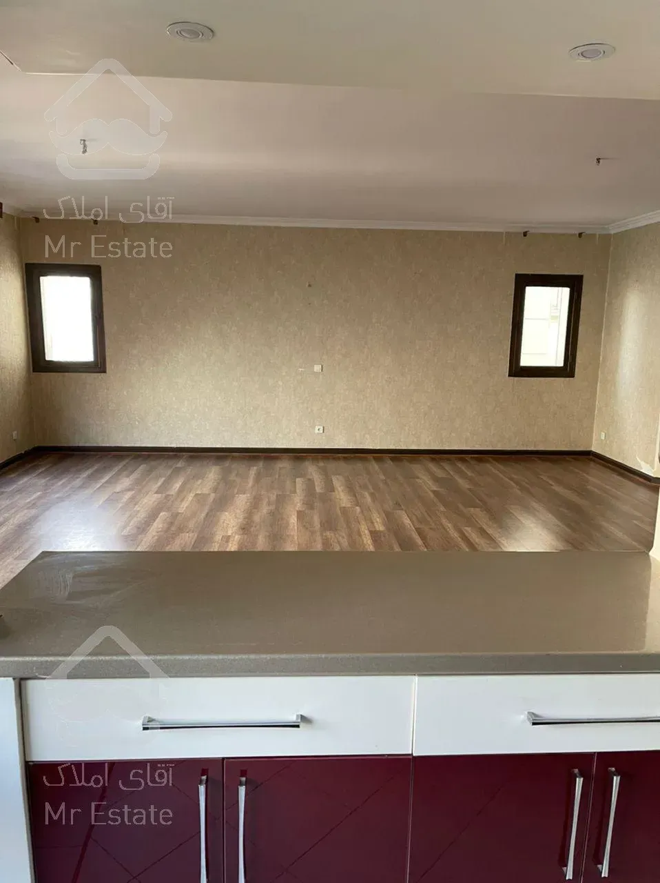 اجاره و رهن آپارتمان ولنجک 180  متر لاکچری