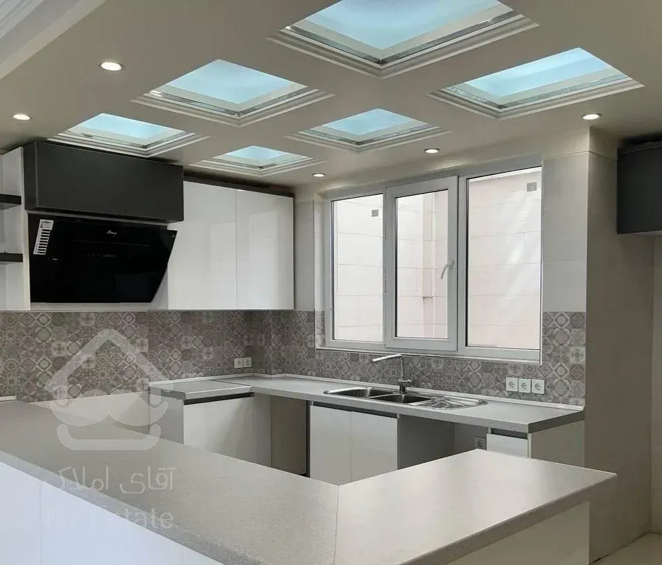 دریاچه‌چیتگر/۶۰متر/خوش‌نقشه/تهاتربا خودرو