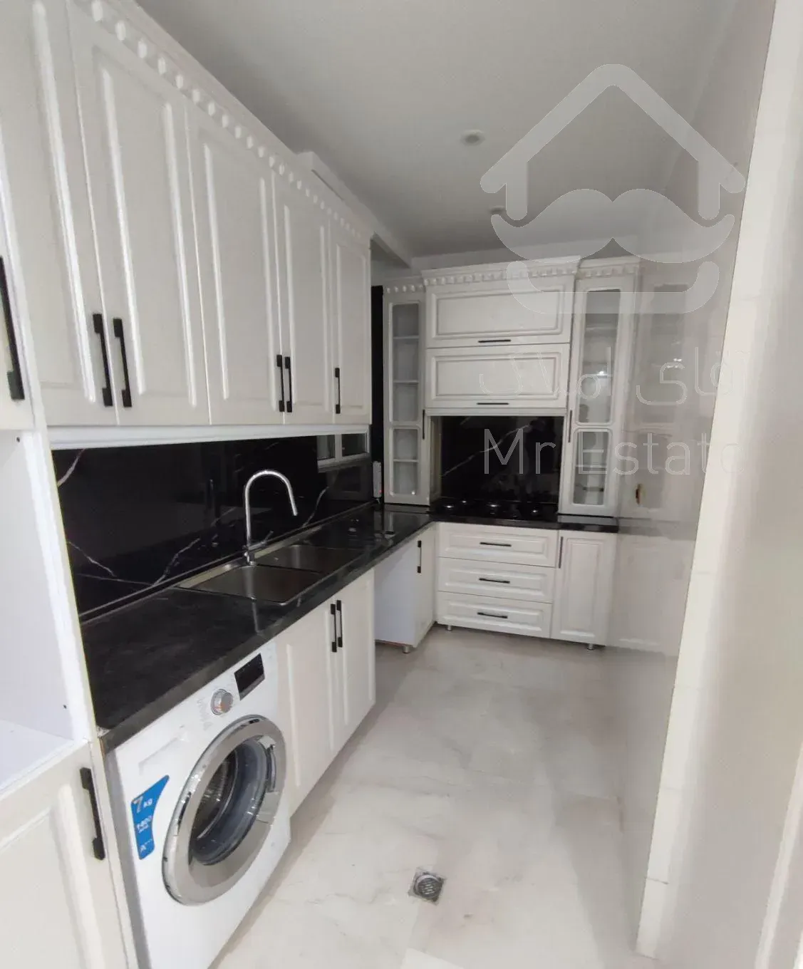 86 متر 2 خوابه نوساز