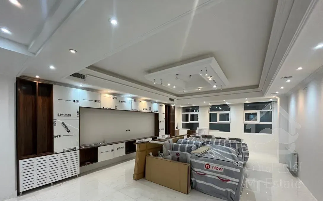 فروش آپارتمان ۱۴۳ متری ۲ خوابه در مفتح