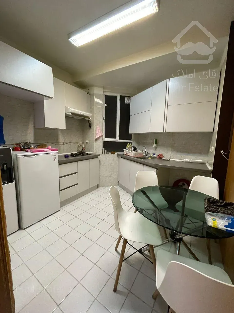 آپارتمان با موقعیت اداری ۱۰۰ متری واقع در سعادت آباد