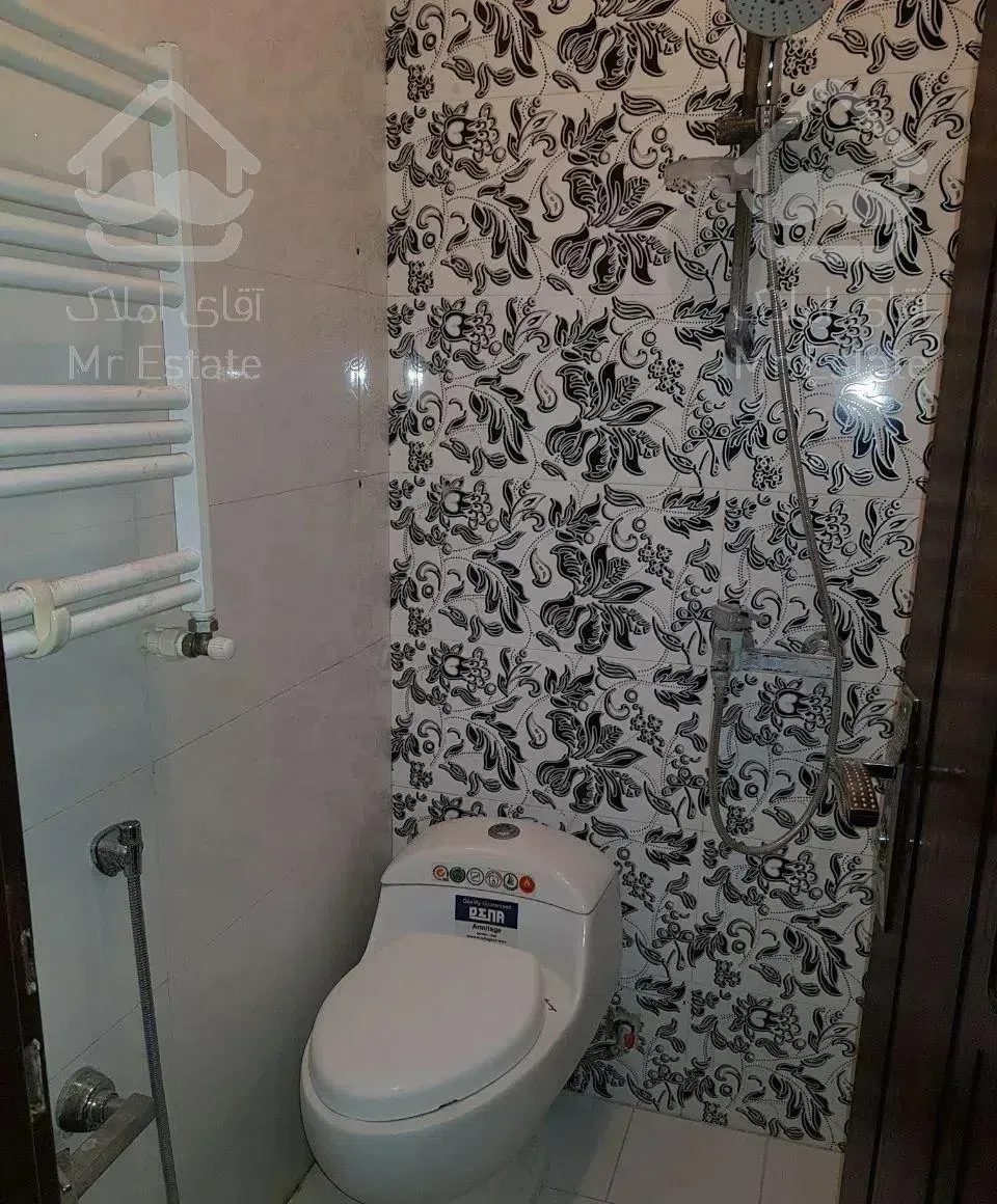 87 متر آپارتمان پرستار لادن شرقی