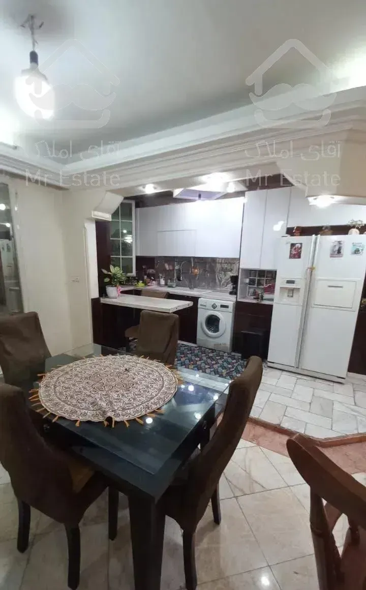 آپارتمان 94متری. فاطمی. گلها