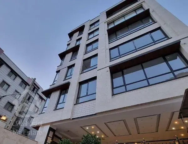 شرایطی ۲خواب لوکس/سندی وامدار دریاچه چیتگر