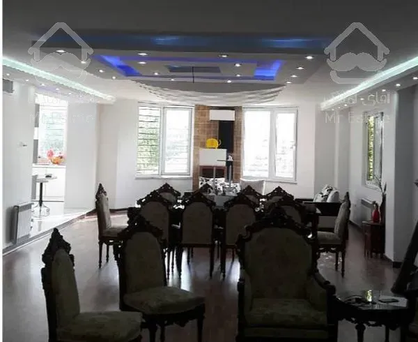 ۱۷۸ متر، کامل بازسازی شده، دلباز و آفتابگیر