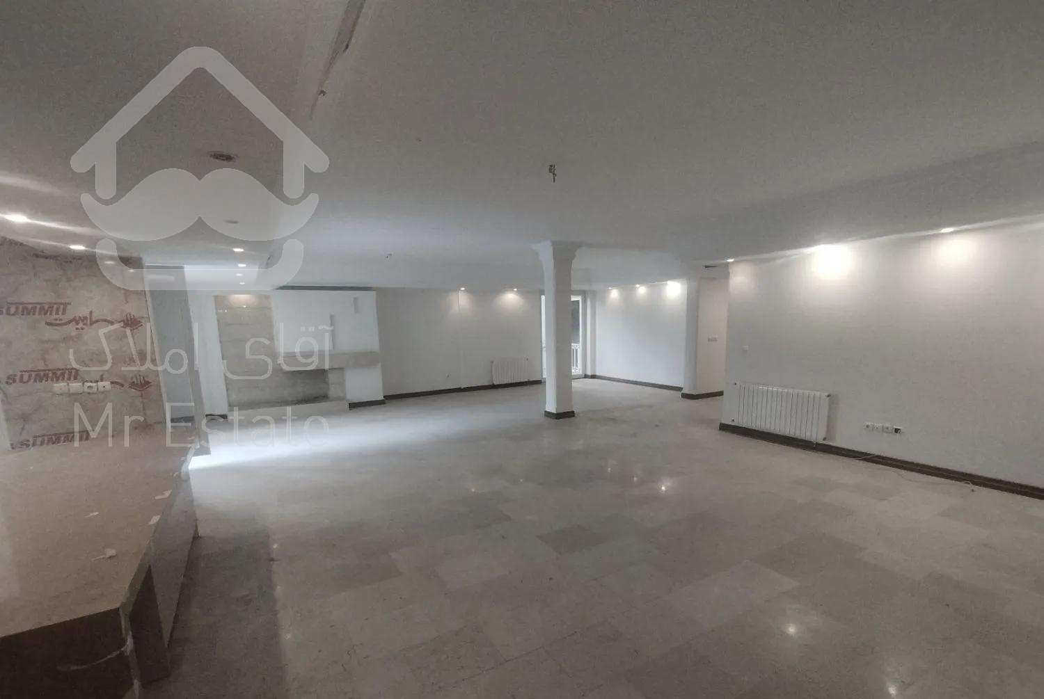 آپارتمان/۲۶۰متر/۴خواب/۳تراس/نیاوران