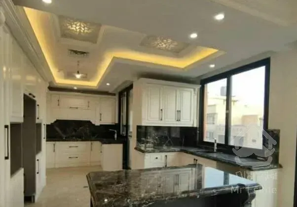 ۱۷۰مترتکواحدی ۲کله ۲پارکینگ سندی۲بالکن متریال برند