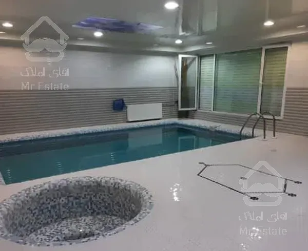 614متر زمین 300 متر ویلا تریبلکس