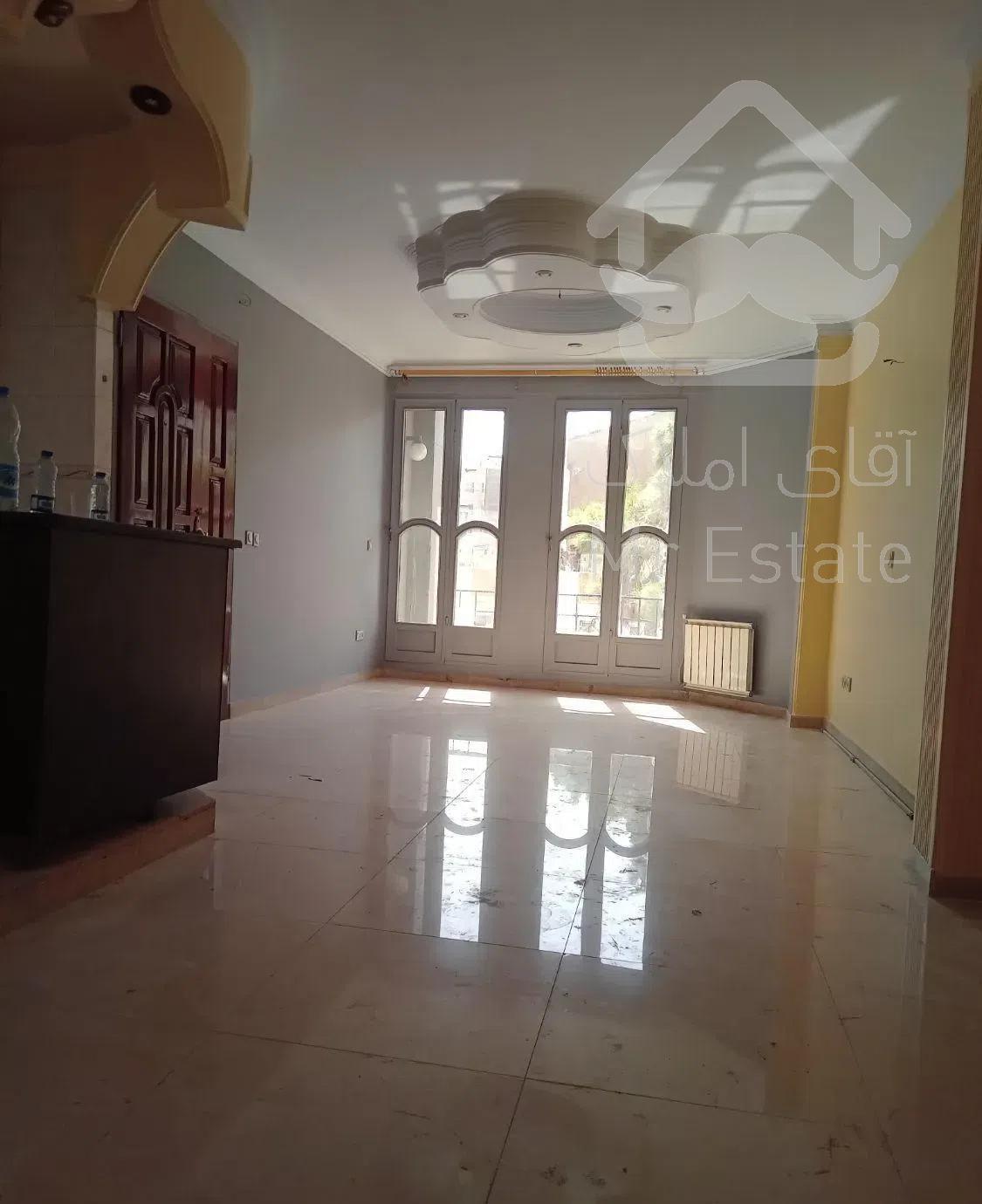 ۶۳ متر آپارتمان  فرعی دنج بهار