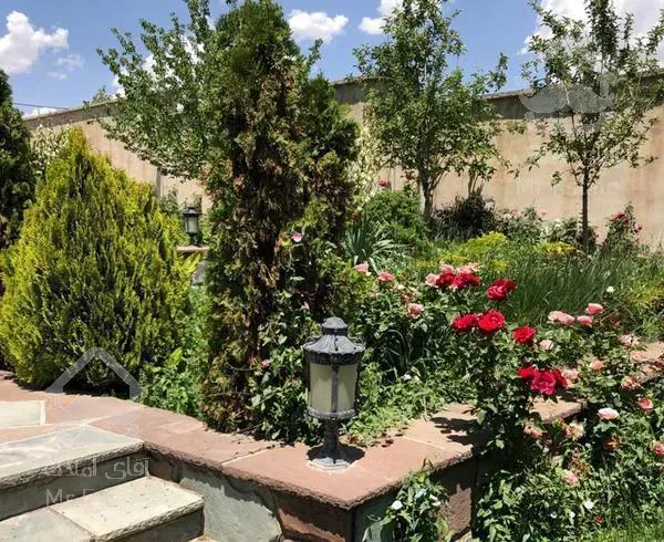 ۱۲۵۰متر باغ ۴۰۰متر بنا در دو طبقه مهرآباد رودهن