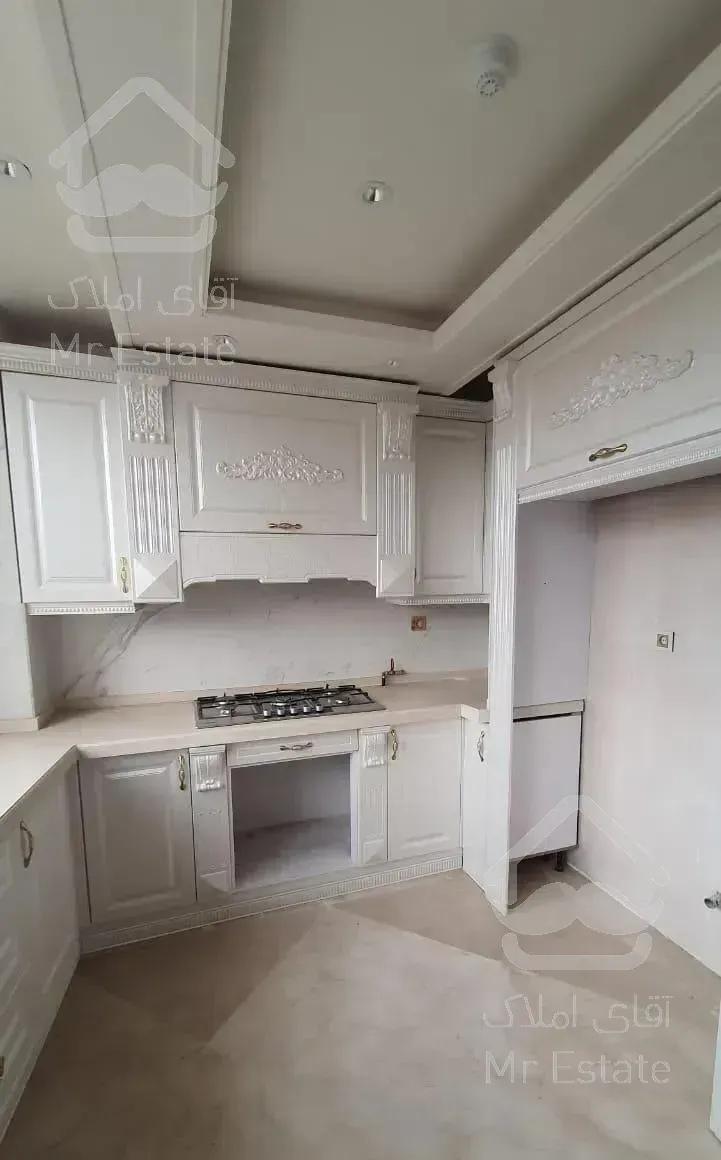 حکمت سلیمانی شرقی *۱۰۶متر* دو خواب نوساز