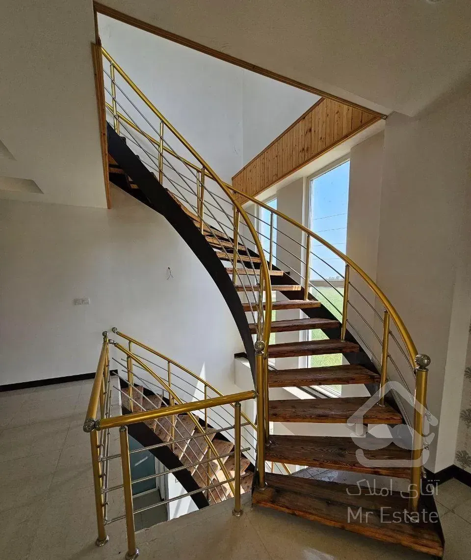 ویلاباغ۳۷۰م استخرروف باسودآوری بالاسنددارویوابدی