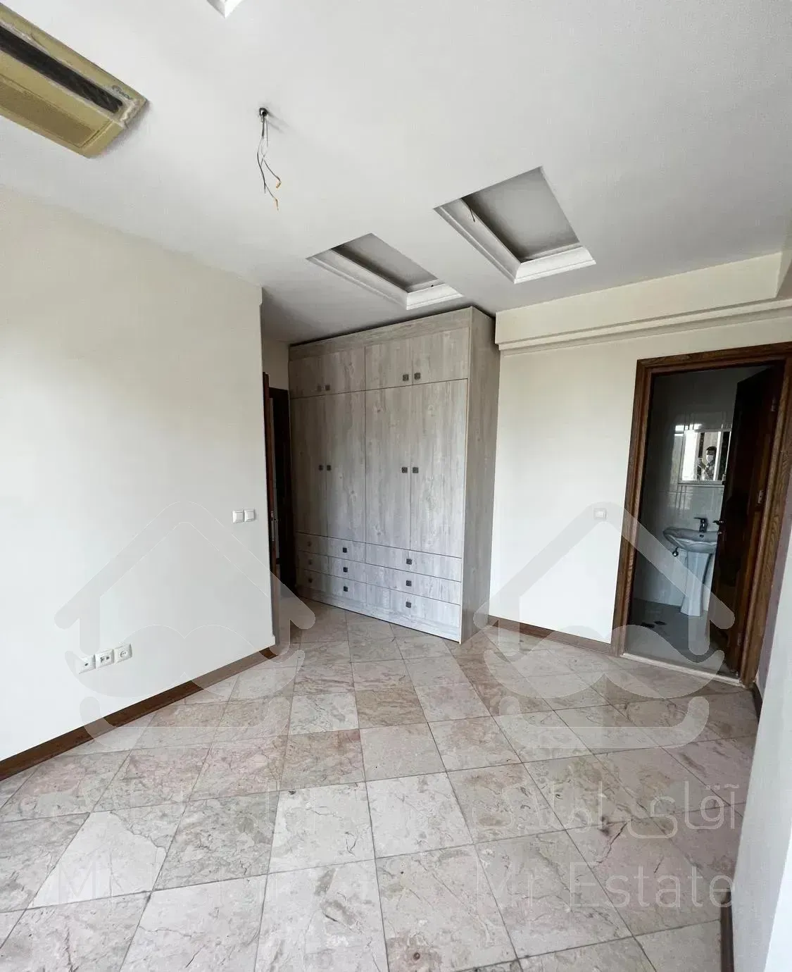 125 متر 3 خواب لوکیشن  پاسداران