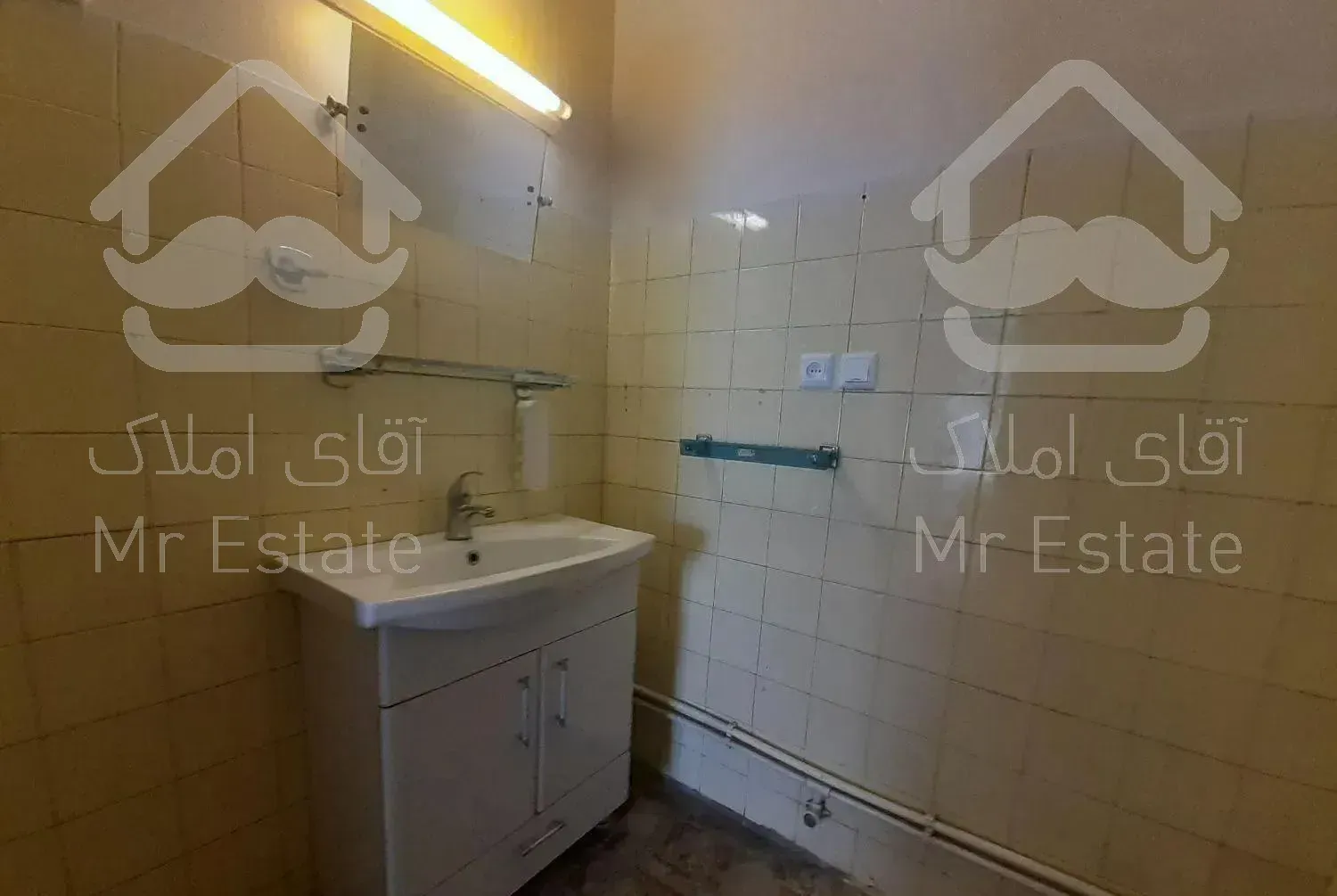 گیشا، ۱۸۳ متر، تکواحدی