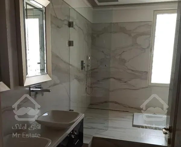 ۳۴۰متر/فرمانیه سنبل/۲۰متر تراس بدون مشرف/۴پارکینگ