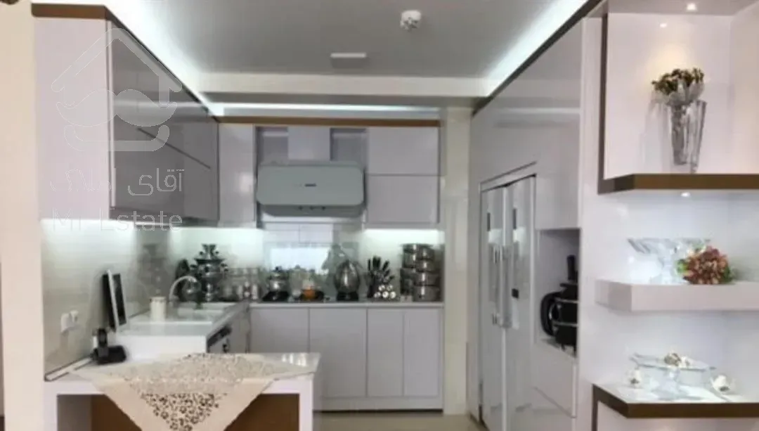 آپارتمان ۹۰متر اندیشه هاشم زاده آسمان