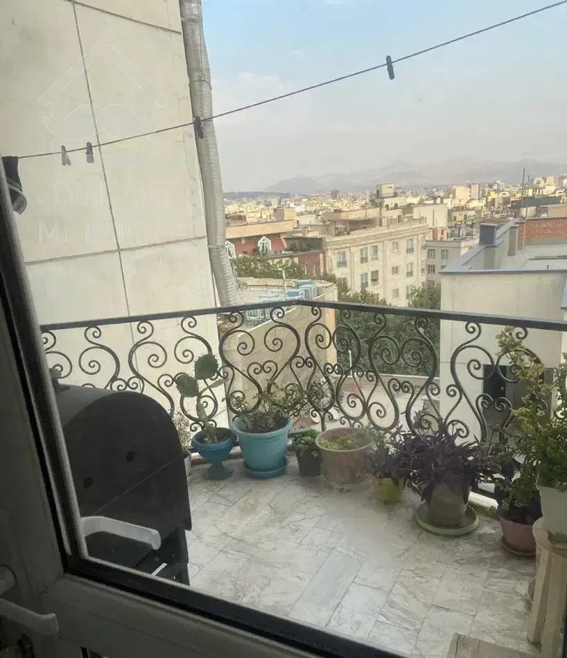 آپارتمان۱۲۰متری شمال کاخ