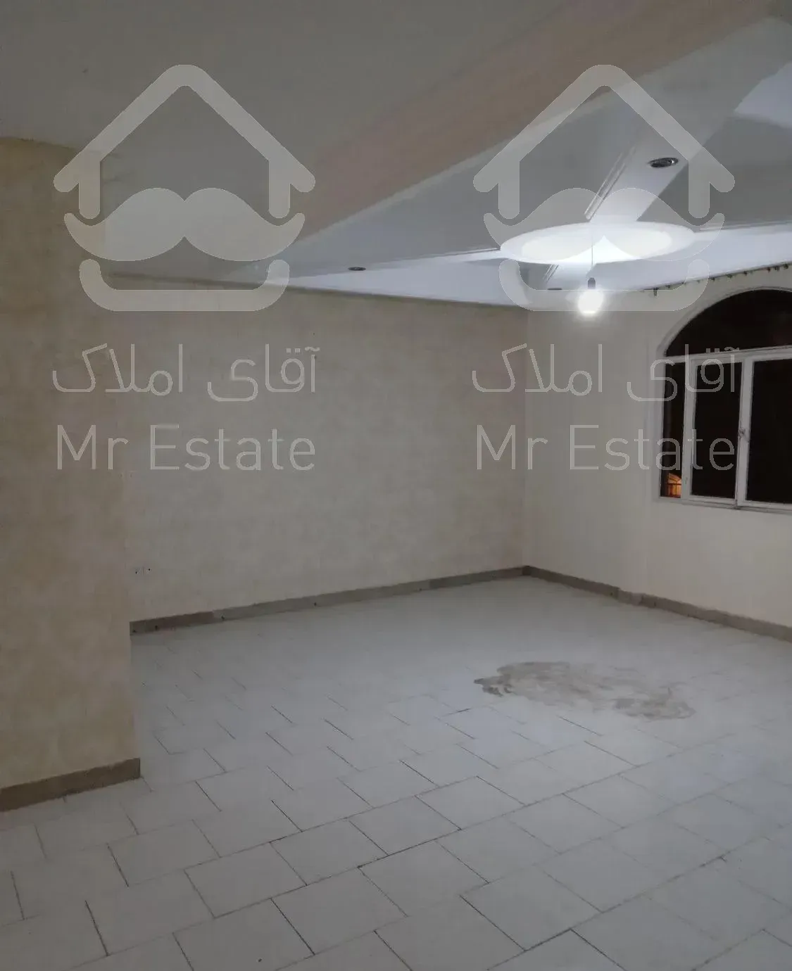 فروش آپارتمان ۱۰۰ متری/خوش نقشه و ارزنده/سند آماده