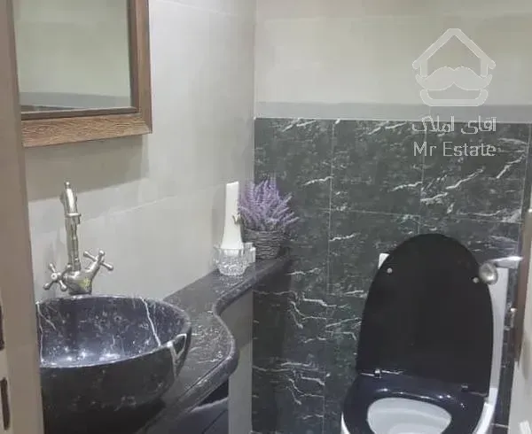 ١٠٧ متر ، ویوى کوه ، برج آسمان