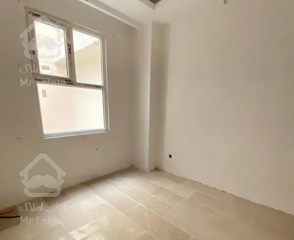 ۱۲۰ متر /فول امکانات/نور فراوان/تاپ لوکیشن پونک