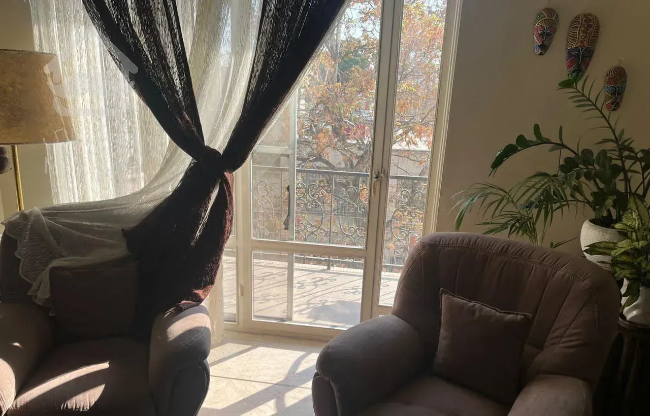 فروش آپارتمان ۲۰۰ متری ۴ خوابه در دزاشیب