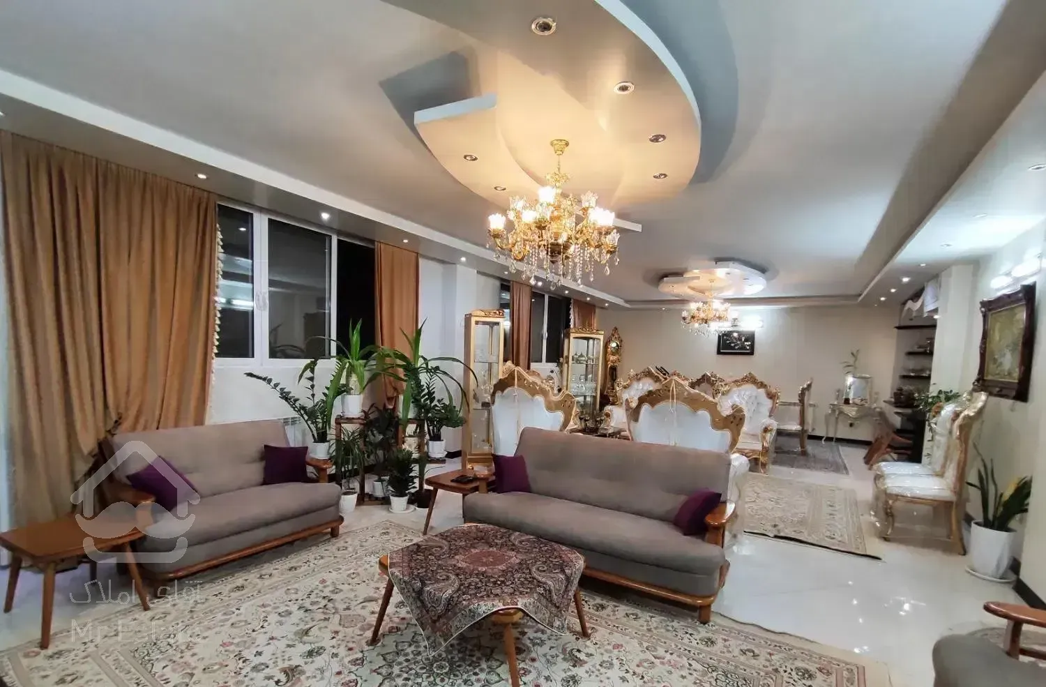 آپارتمان ۲۰۰متری/۳خوابه/خانه اصفهان