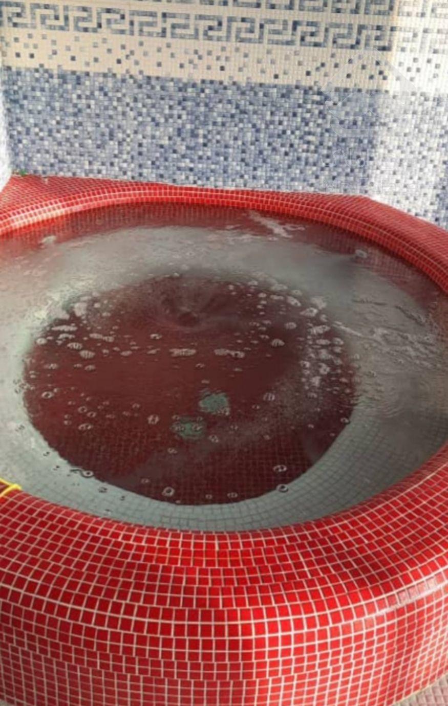 ویلا استخر اب گرم بیلیارد دار رو به منظره