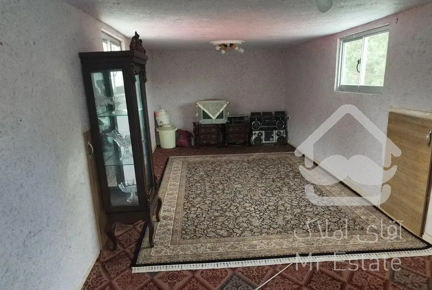 ویلای جنگلی با بهارخواب