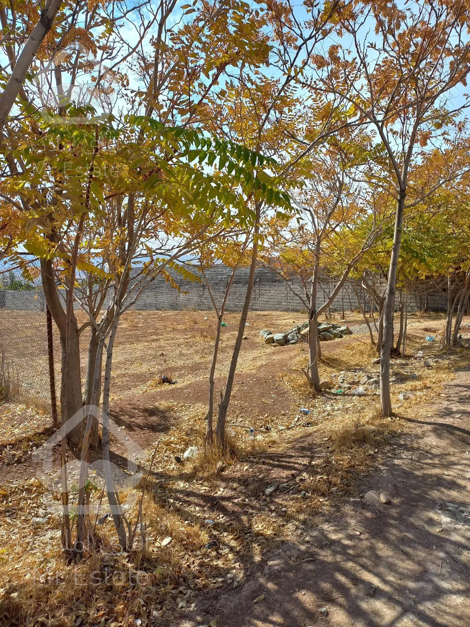 ۱۳۰۰متر زمین فاز یک دوکله