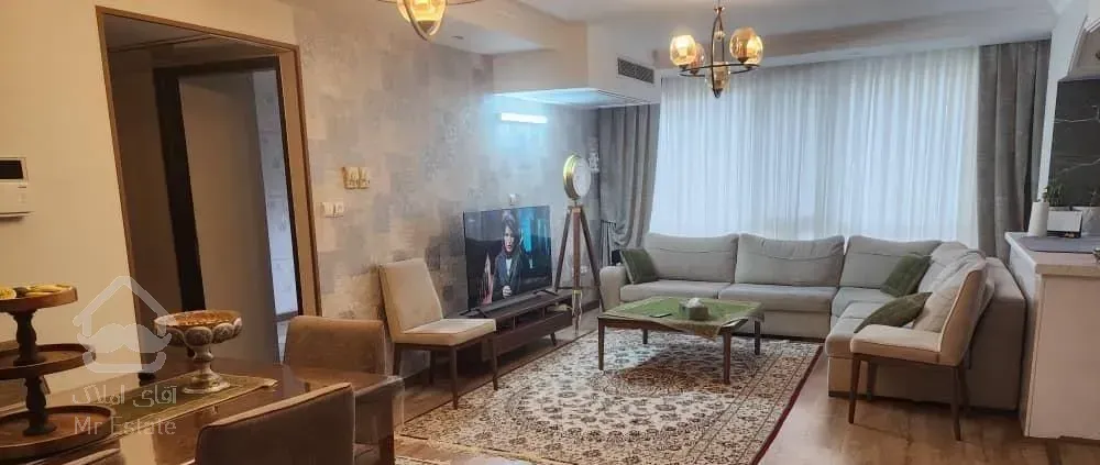 ۹۵ متر دیباجی جنوبی غرق نور