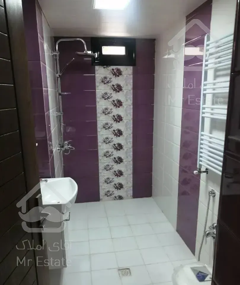 160 متری سه خواب نگارستان