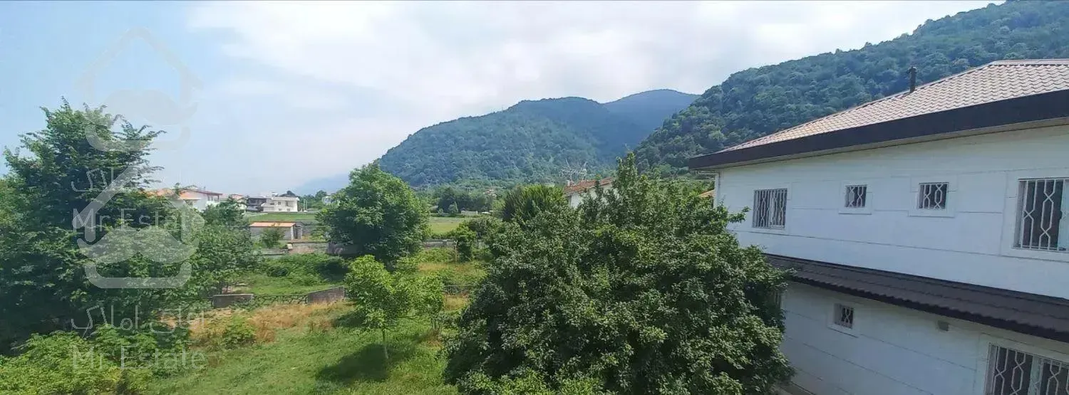 ویلا ۳۰۰ متری سند شش دانگ نجارده (شخصی ساز)