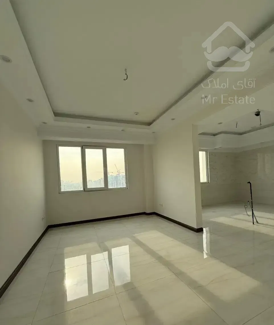 فروش پنت۲۶۵متری/سند تک برگ/نوساز/دریاچه چیتگر