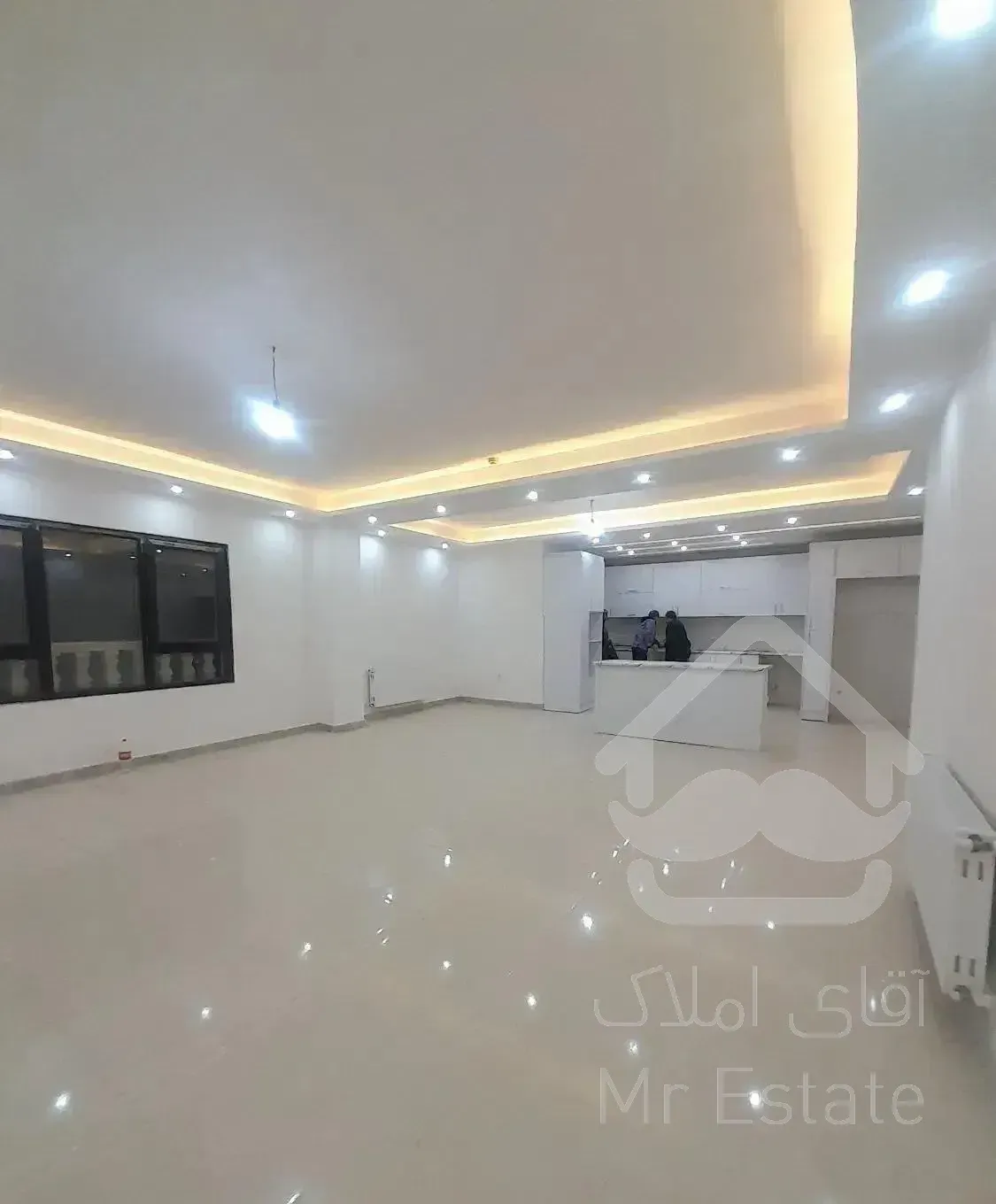 آپارتمان۱۳۷متری ۲خوابه ۲پارکینگ در منظریه ولیعصر