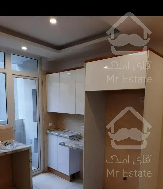 78متر دو خواب *  جمالزاده جنوبی  * کلید نخورده