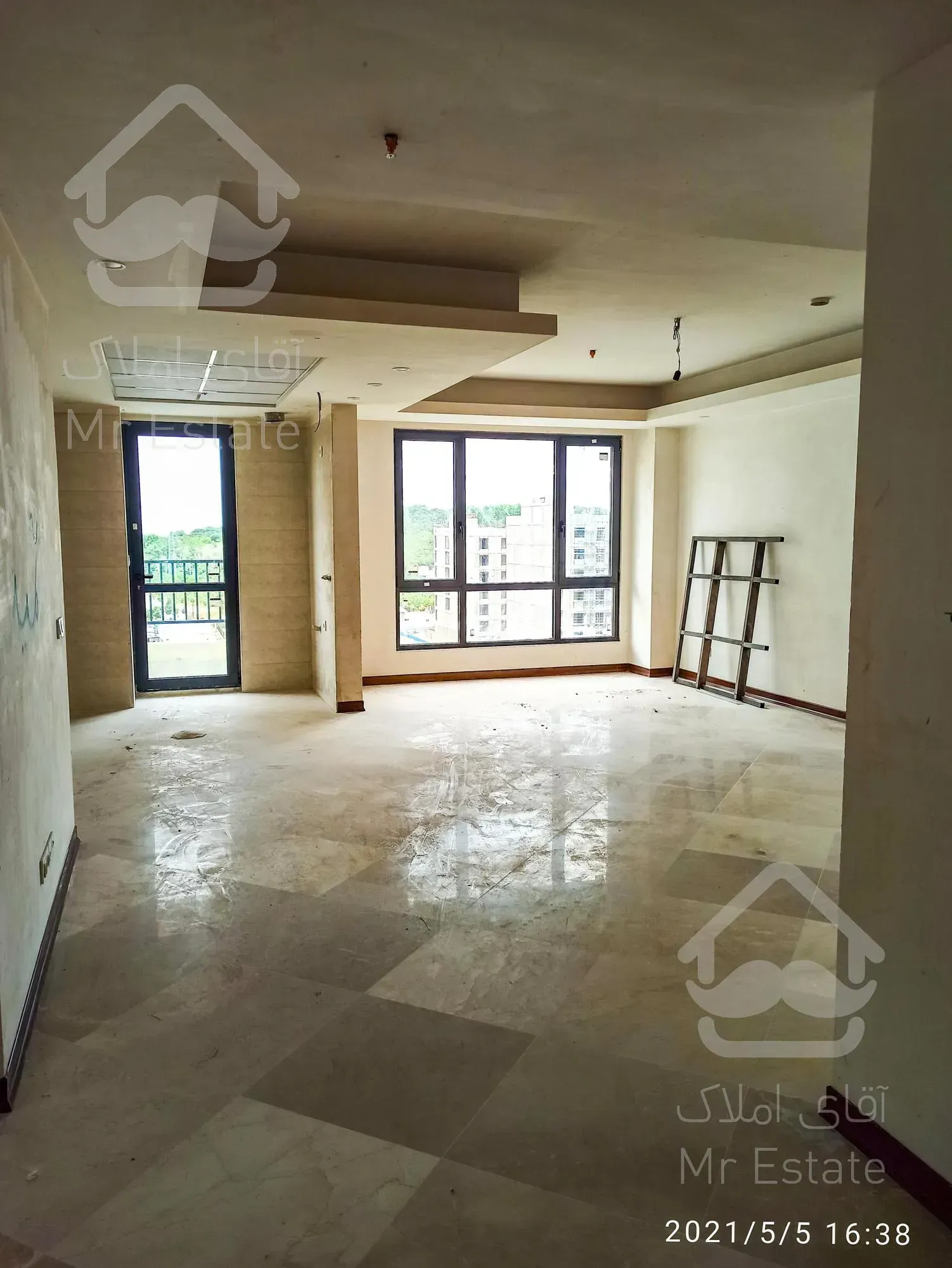 ۱۰۳.۵ متری ویو چیتگر