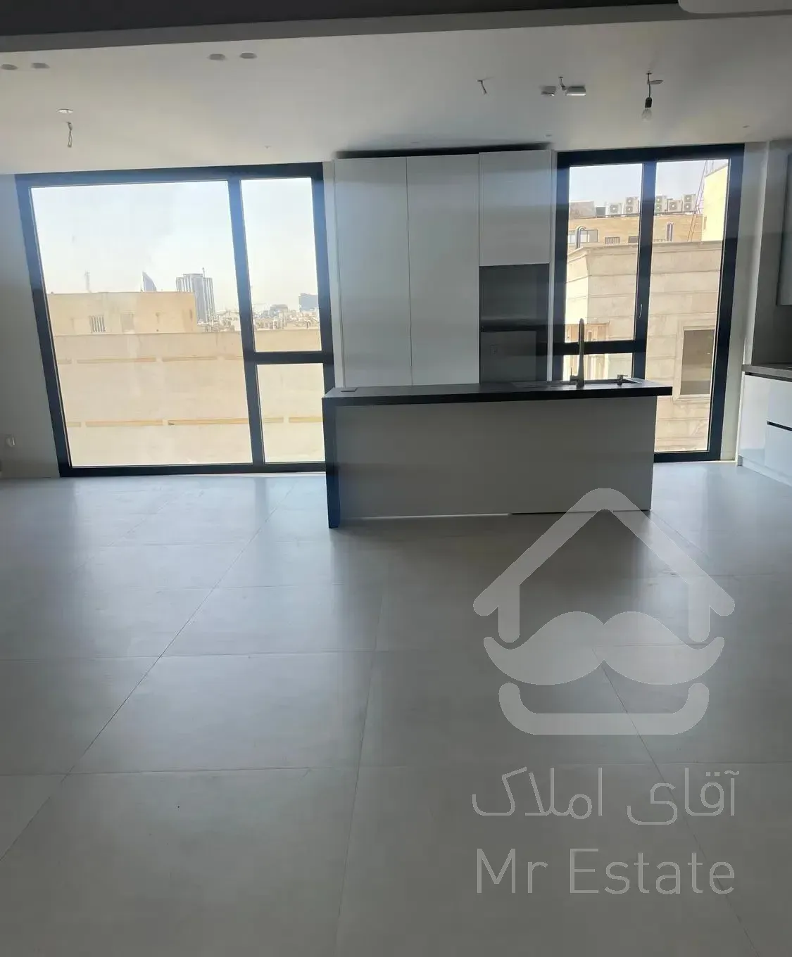 اپارتمان ۱۴۰متری شمال میردامادکلیدنخورده
