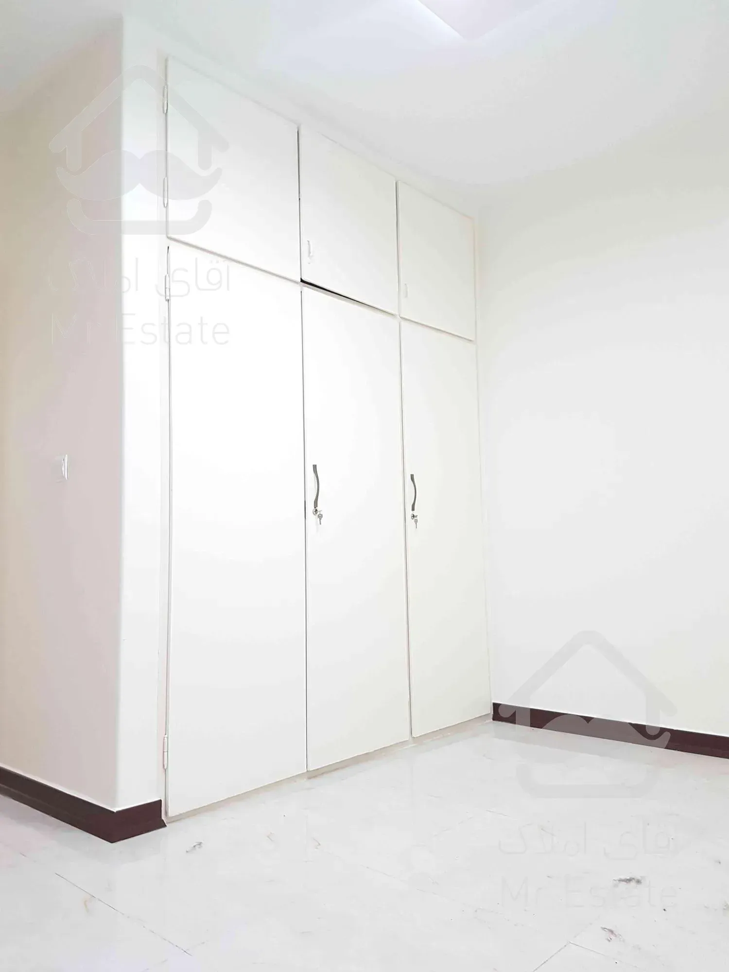 فروش آپارتمان دوخوابه شمال آیت الله کاشانی