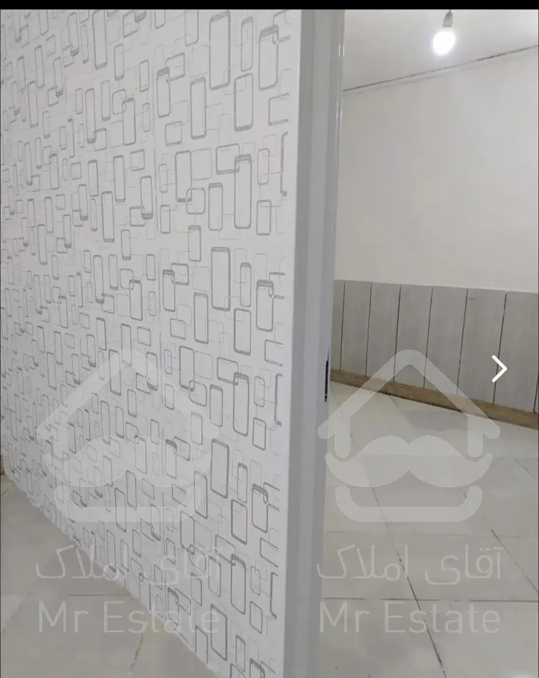 به رهن و اجاره داده می‌شود.