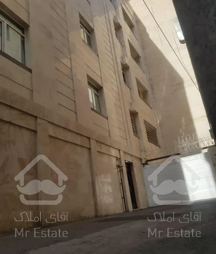 110متر اسکندری منیریه کاشان کمالی