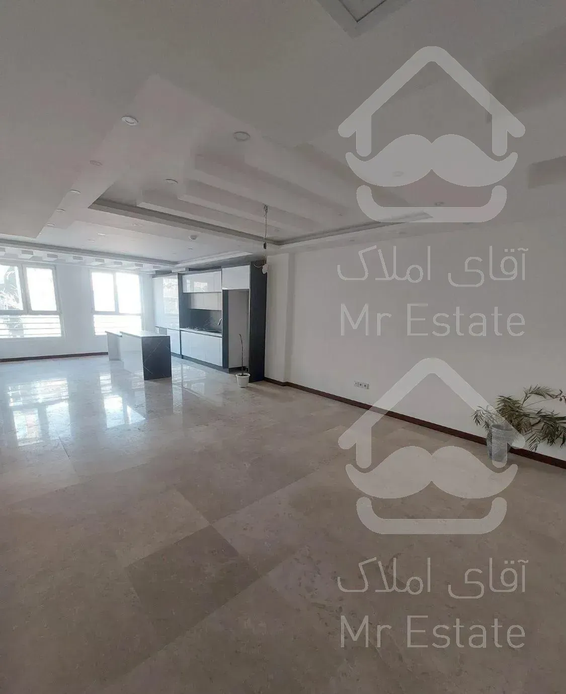 آپارتمان ۱۱۲ متری کلید نخورده