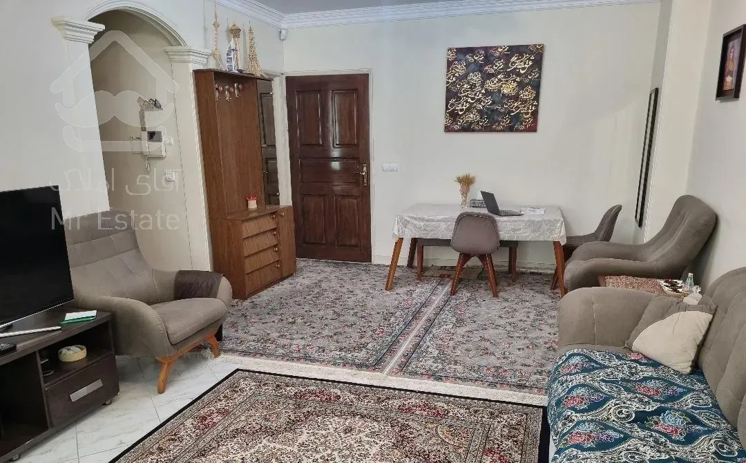 آپارتمان 72 متری دوخواب پارکینگ سندی