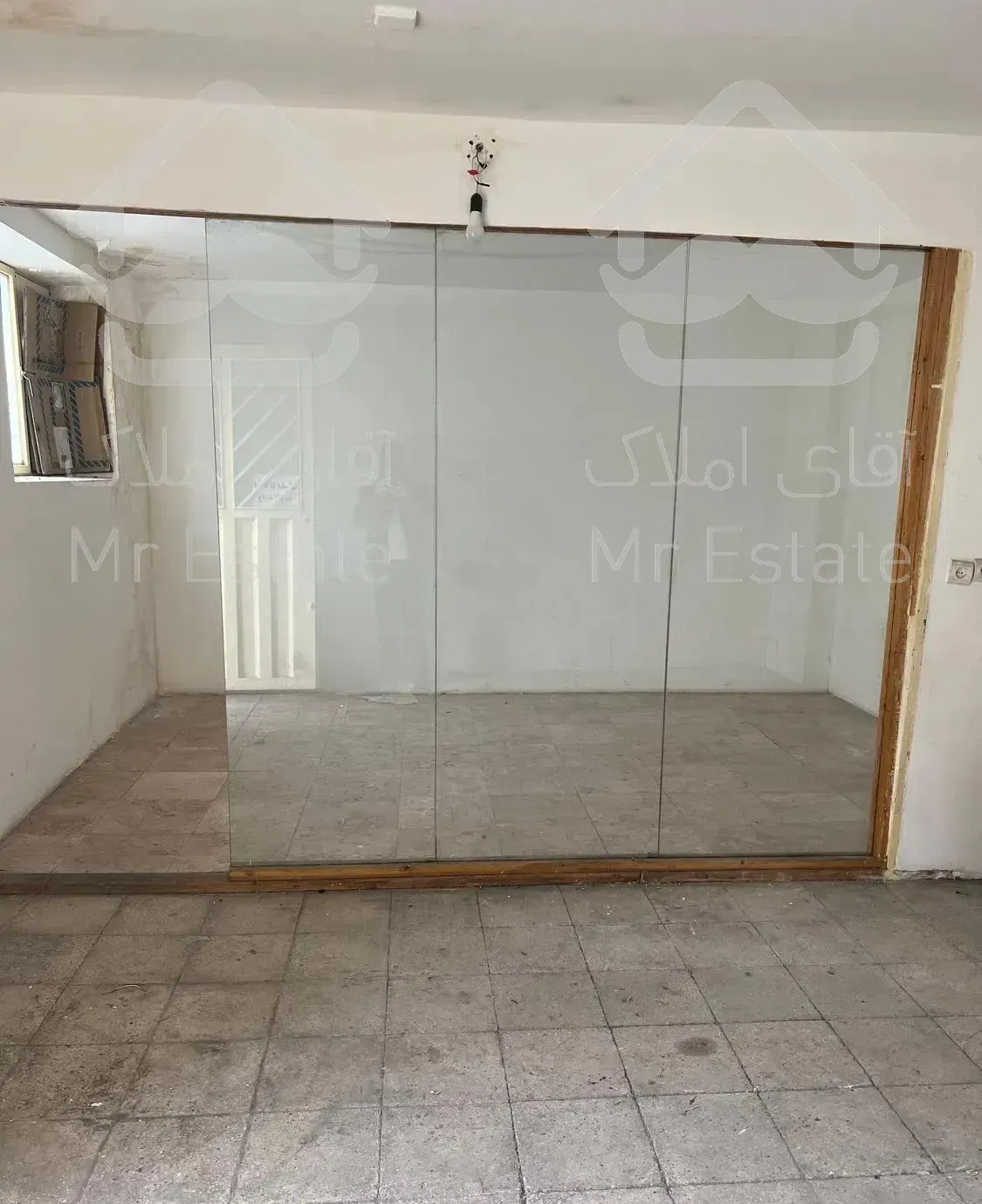 سالن ٨٥ متری