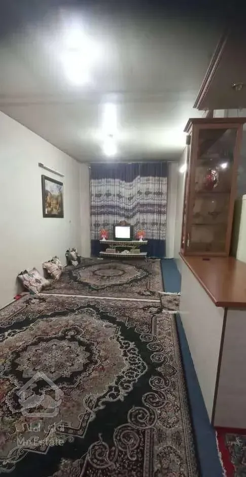 اجاره واحد ۶۵ متری کلا ۲ طبقه اتابک