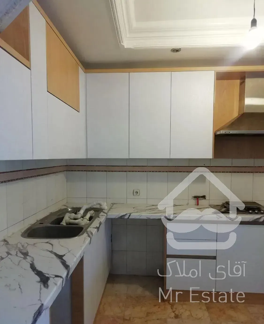 155 متر سه خواب گلشهر فول دسترسی