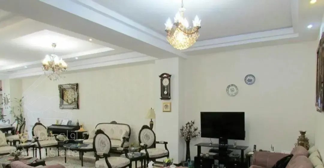 شمال مرزداران فرشتگان ۹۰متر۲خ/تخلیه (بدون‌ مالک )